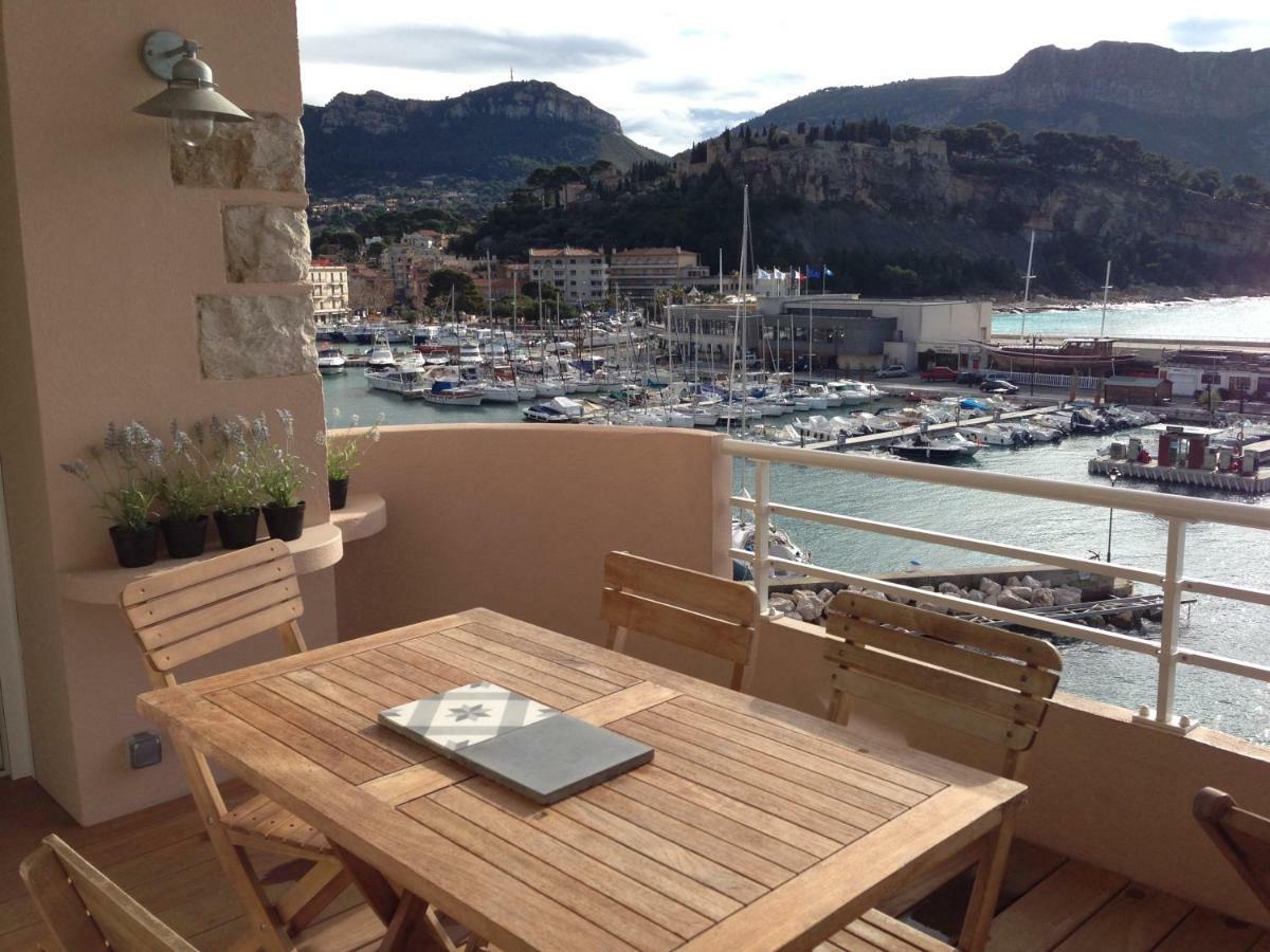 Les Barques, Vue Splendide Sur Le Port De Cassisアパートメント エクステリア 写真